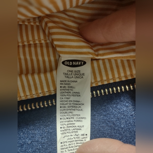 Old navy Daisy print and Navy Blue wristlet - Picture 4 of 5